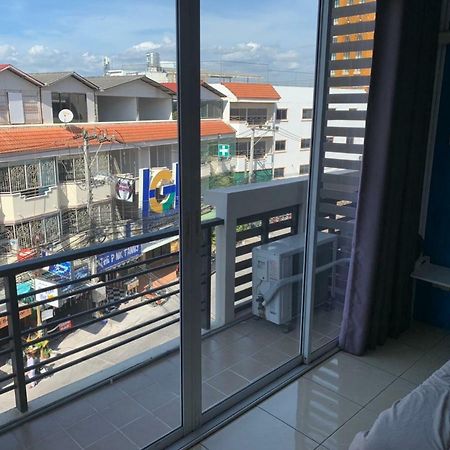 Retox Hotel Pattaya Exterior photo